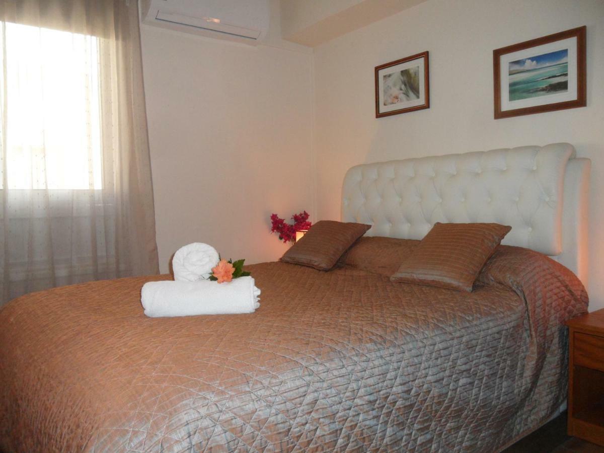 Sunshine Apts, Two Bedroom , Free Internet, No 3 Ajía Nápa Eksteriør bilde